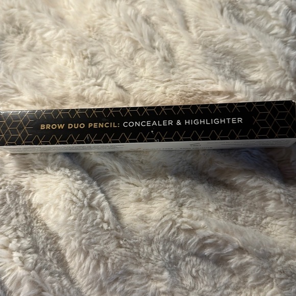 BDB Billion Dollar Brows Brow Duo Pencil Concealer and Highlighter 5g - Picture 1 of 4